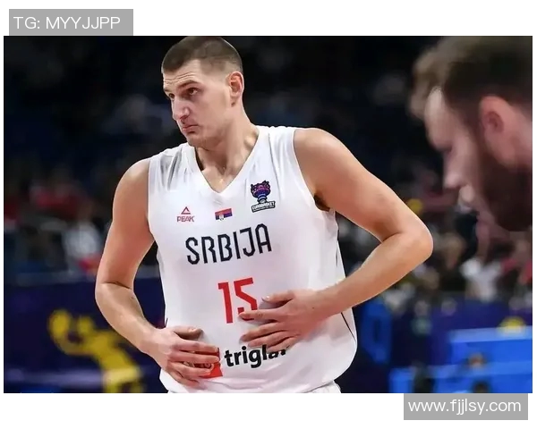 约基奇本赛季表现波动明显 数据揭示其状态起伏不定分析